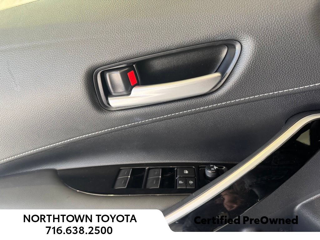 Used 2023 Toyota Corolla XSE FWD image 28