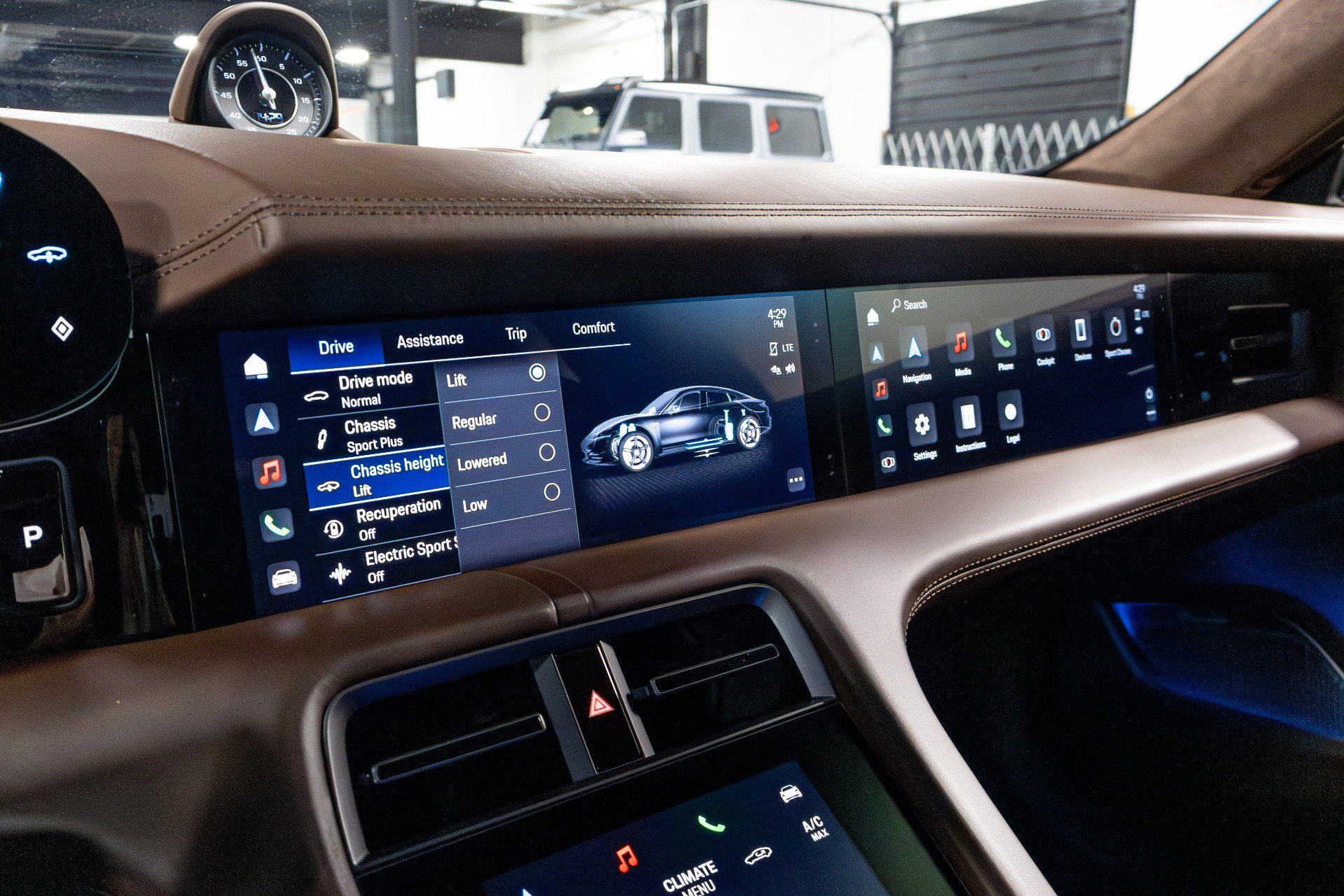 Used 2020 Porsche Taycan Turbo S image 12