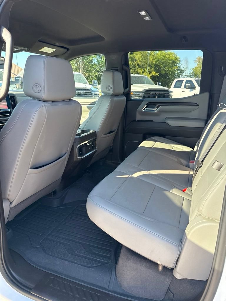 Used 2024 GMC Sierra 1500 SLT AWD/4WD image 15