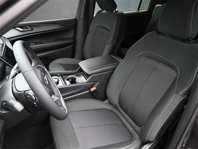 New 2025 Jeep Grand Cherokee L Laredo image 14