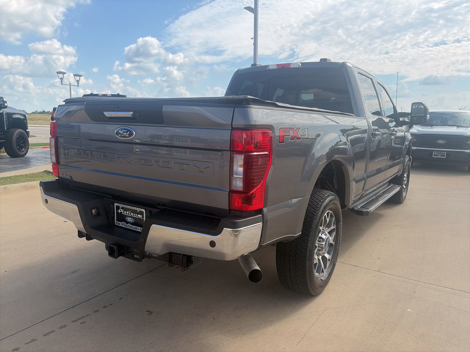 Used 2021 Ford F250 Lariat w/ Lariat Value Package AWD/4WD image 5