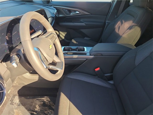 New 2026 Chevrolet Equinox EV LT image 21