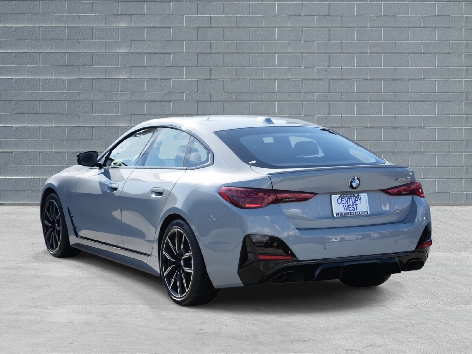 Used 2025 BMW M440i image 3