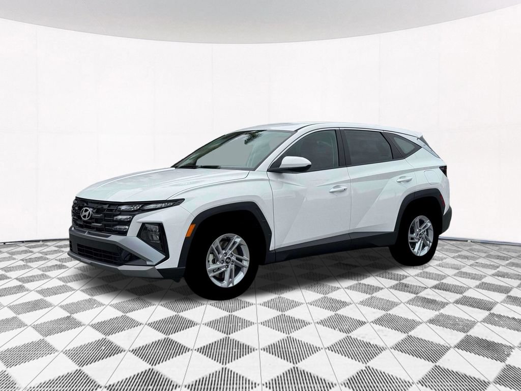 New 2026 Hyundai Tucson SE FWD image 2