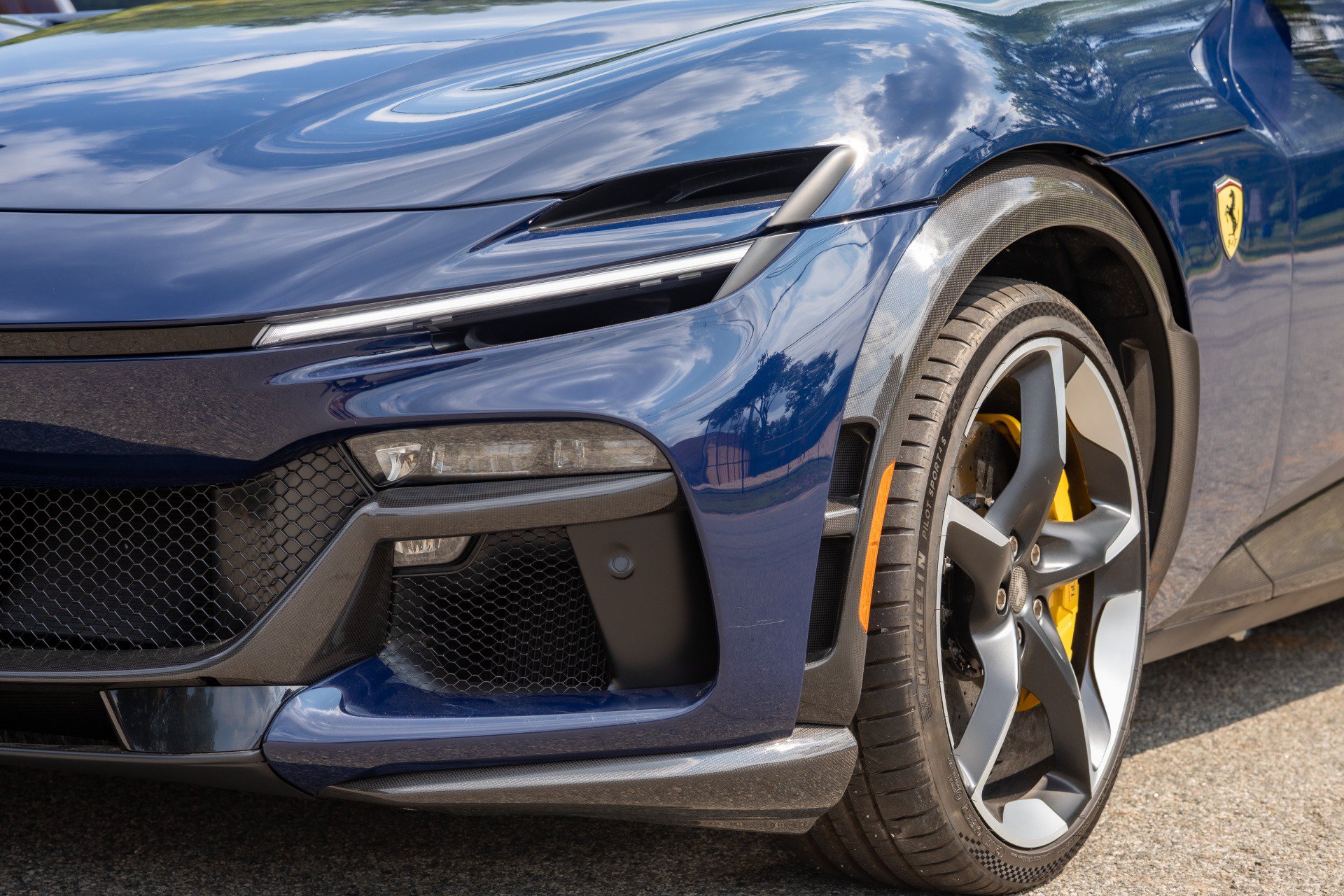 Used 2026 Ferrari Purosangue AWD/4WD image 22