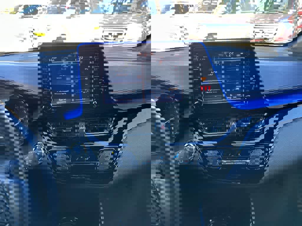 Used 2022 Toyota C-HR XLE image 14