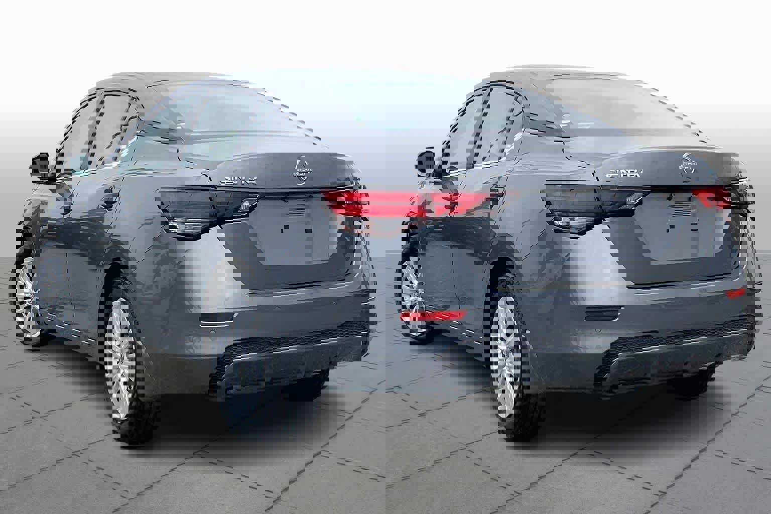 Used 2024 Nissan Sentra S image 12