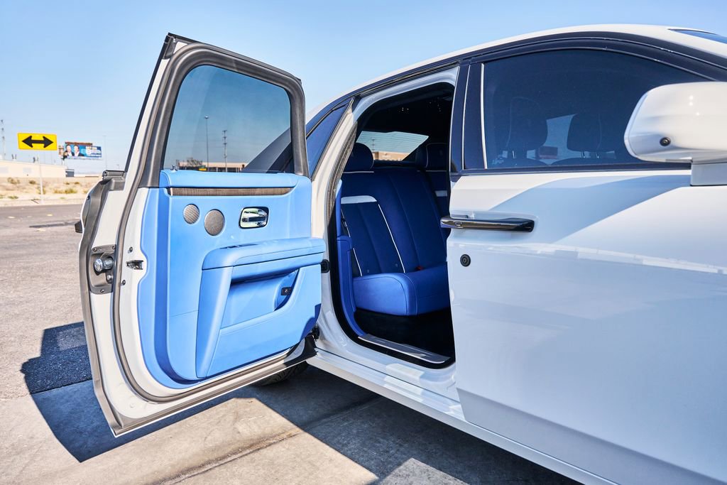 Used 2024 Rolls-Royce Ghost AWD/4WD image 25