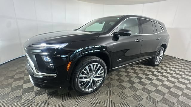 Used 2025 Buick Enclave Avenir w/ Trailering Package, 5000 lbs. FWD image 6