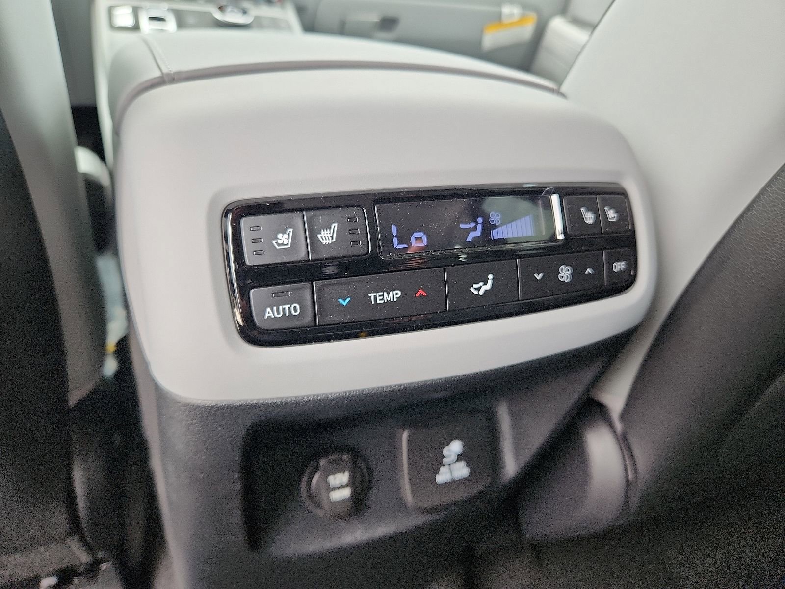 New 2025 Hyundai Palisade SEL AWD/4WD image 9