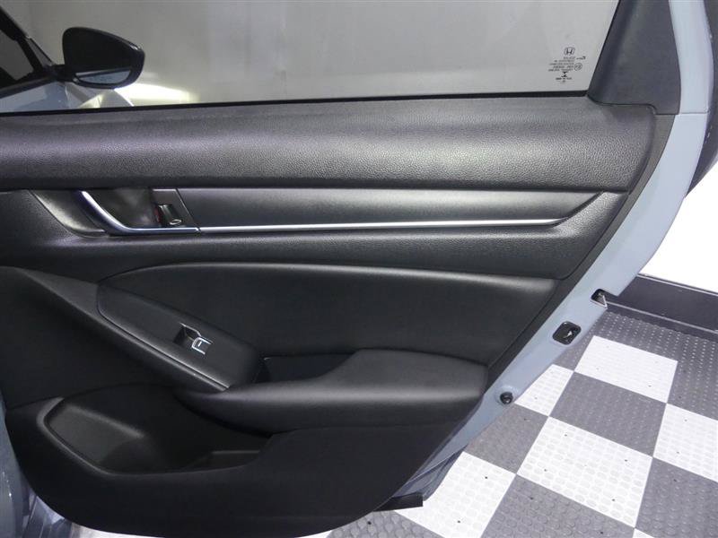 Used 2022 Honda Accord Sport image 25