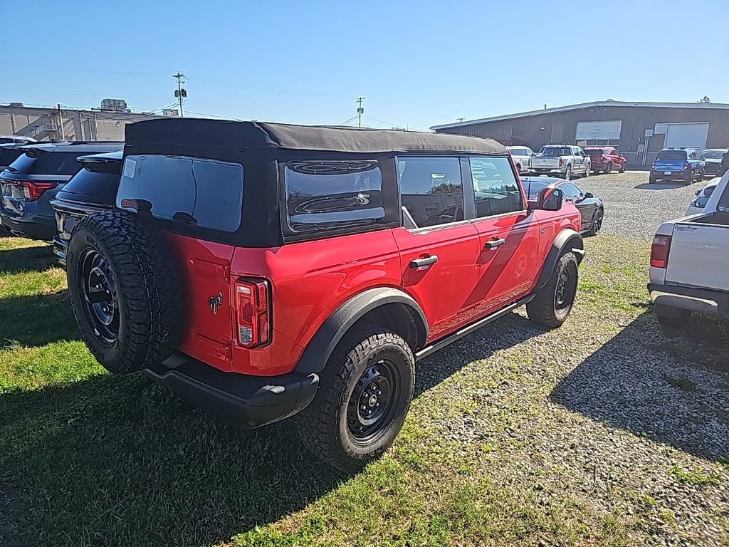 Used 2023 Ford Bronco Black Diamond image 8