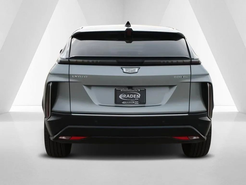 Used 2024 Cadillac Lyriq Luxury w/ Nappa Leather Package image 8