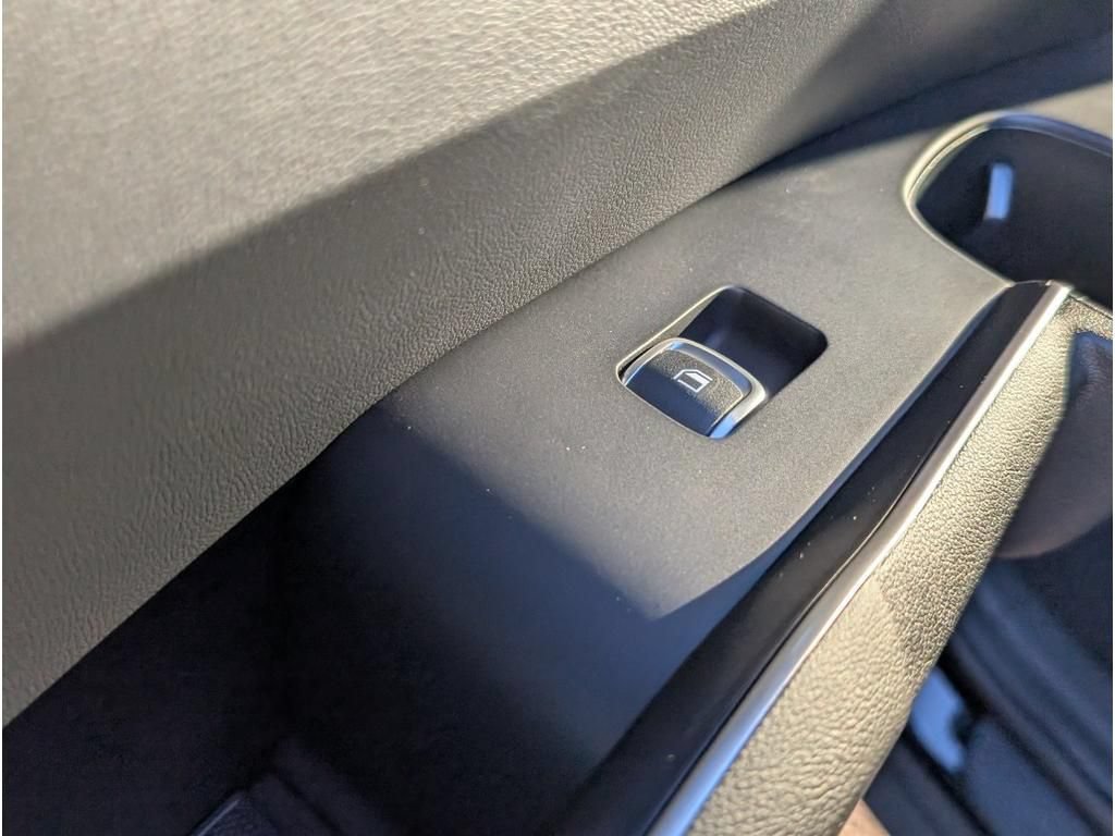 New 2026 Kia Sorento S w/ S Panoramic Sunroof Package AWD/4WD image 11
