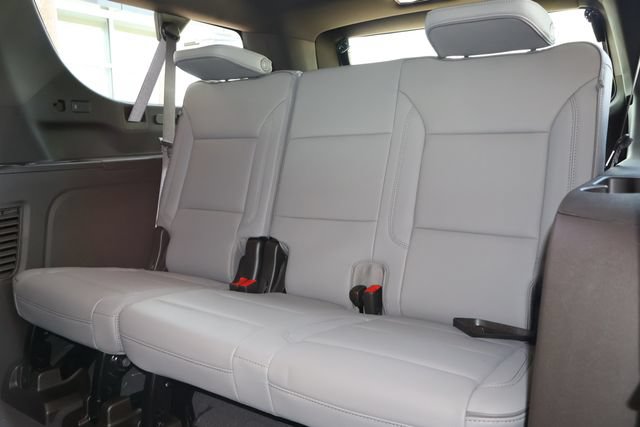 New 2026 GMC Yukon XL Elevation w/ Elevation Premium Package AWD/4WD image 17