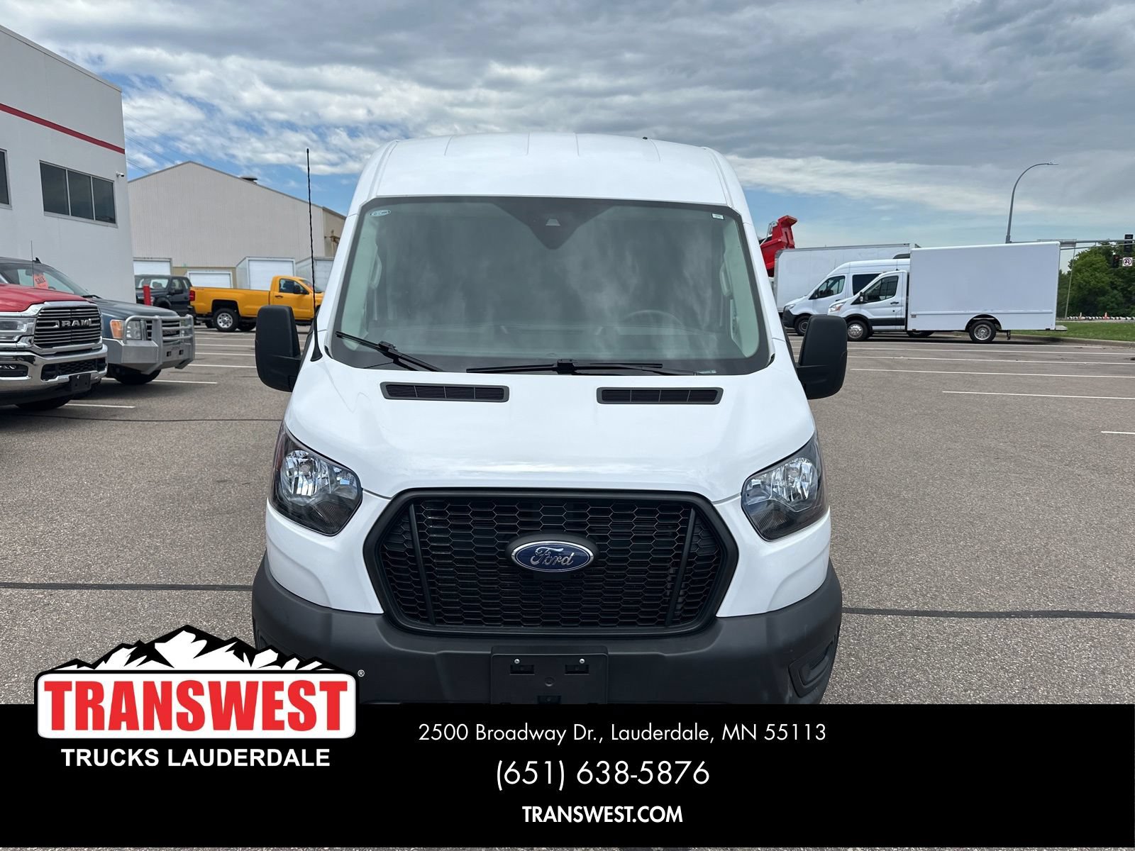 Used 2023 Ford Transit 250 Medium Roof w/ Load Area Protection Package RWD image 7
