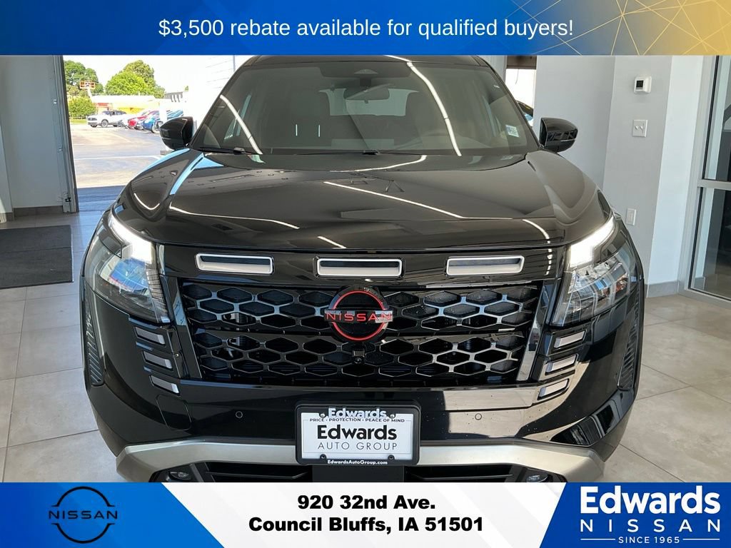 New 2026 Nissan Pathfinder Rock Creek w/ Rock Creek Premium Package AWD/4WD image 2