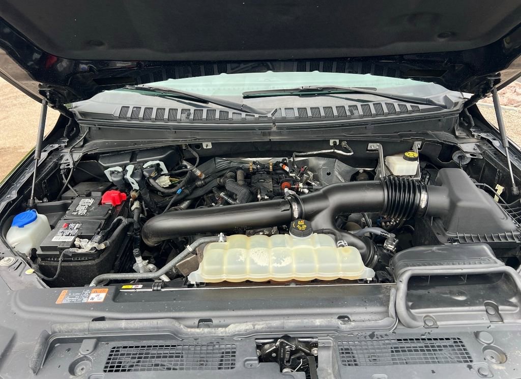 Used 2022 Ford Expedition XLT AWD/4WD image 42