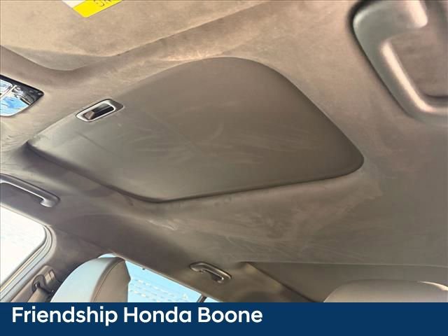 Used 2025 Hyundai Santa Fe Calligraphy image 13