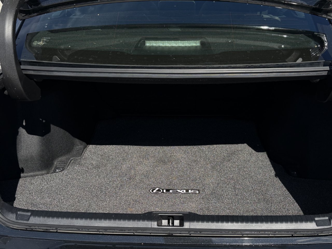 Used 2021 Lexus IS 300 w/ Comfort Package RWD image 27