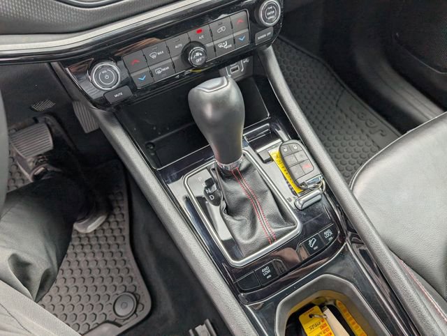 Used 2025 Jeep Compass Trailhawk AWD/4WD image 20