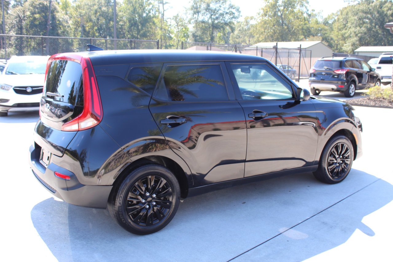 Used 2020 Kia Soul LX image 19