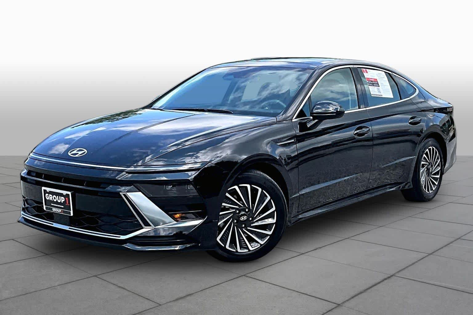 Used 2026 Hyundai Sonata SEL FWD image 1
