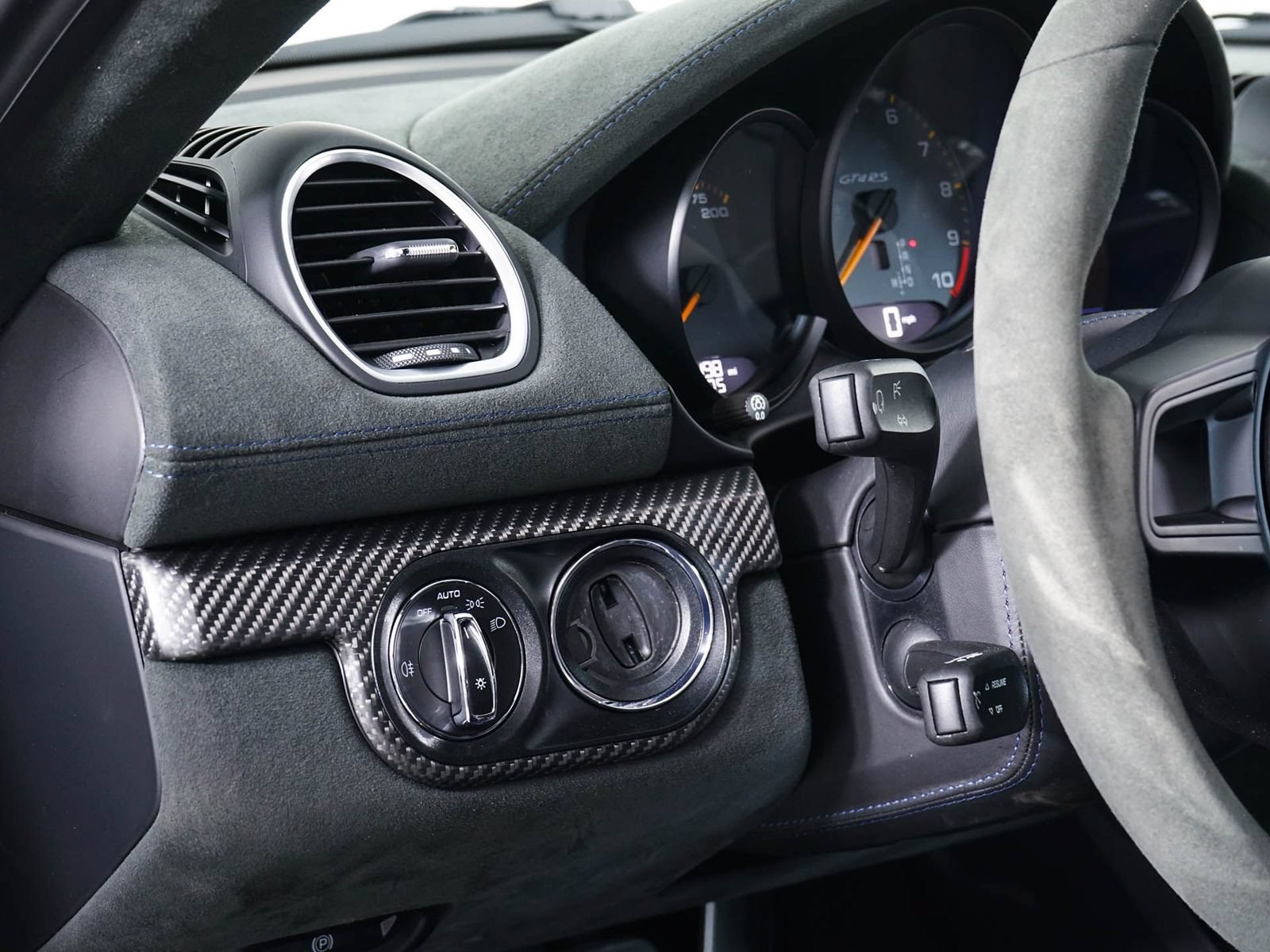 Used 2023 Porsche 718 Cayman GT4 RS RWD image 28