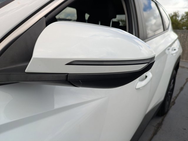 Used 2022 Hyundai Tucson Blue image 5