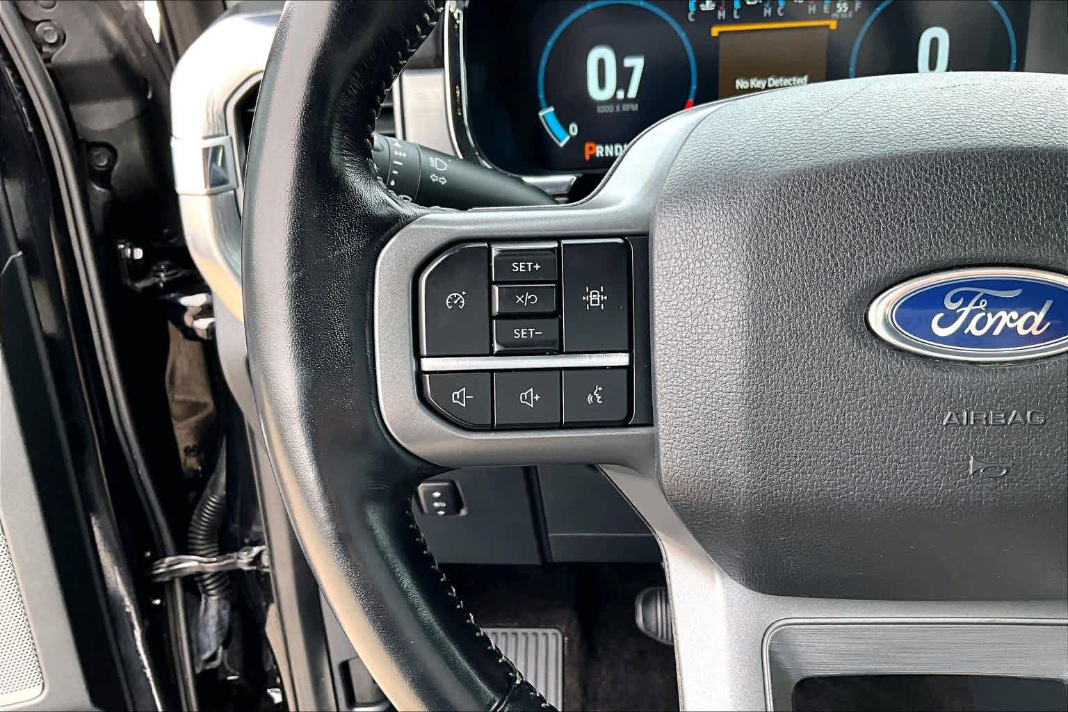 Used 2021 Ford F150 Lariat AWD/4WD image 24