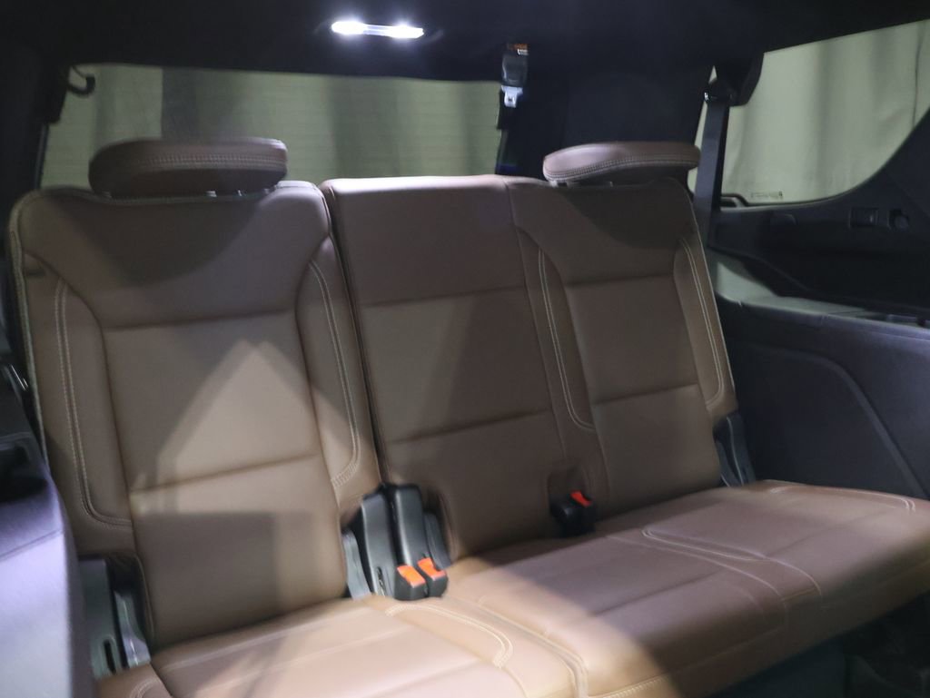 Used 2021 Chevrolet Tahoe High Country image 24