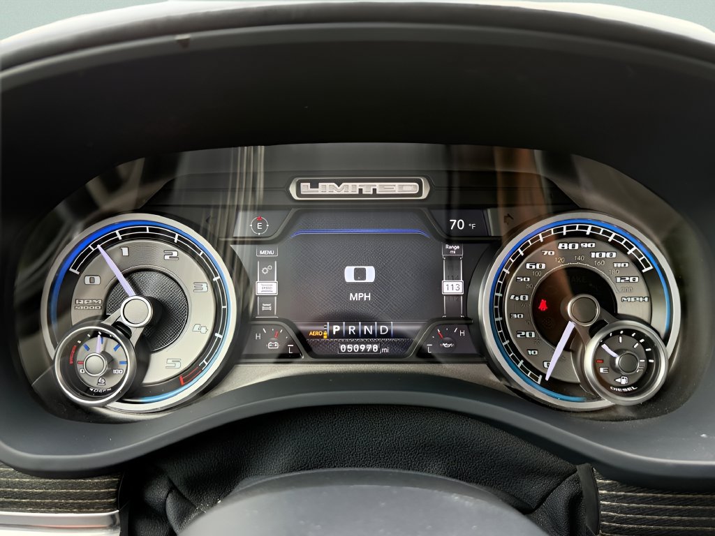 Used 2022 RAM 1500 Limited AWD/4WD image 14
