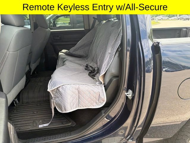 Used 2016 RAM 1500 Express AWD/4WD image 9