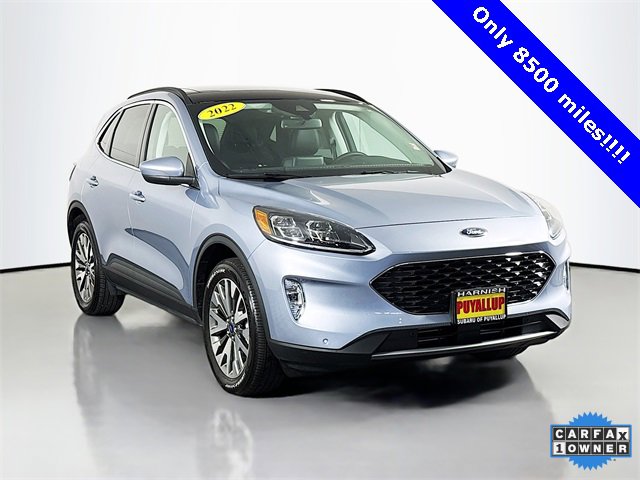Used 2022 Ford Escape Titanium w/ Class II Trailer Tow Package