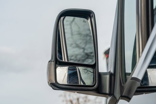 Used 2019 Mercedes-Benz Sprinter 2500 image 11