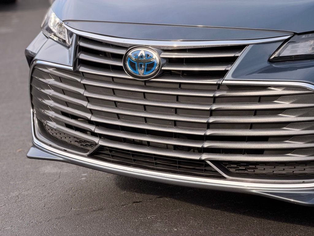 Used 2021 Toyota Avalon XLE w/ Moonroof Package FWD image 8