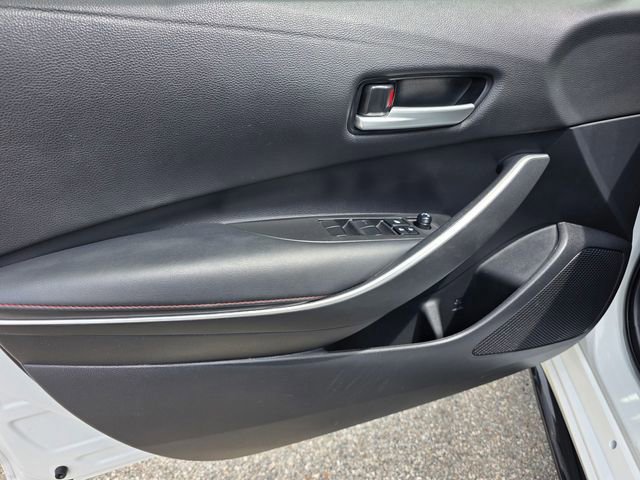 Used 2023 Toyota Corolla SE w/ SE Premium Package image 8