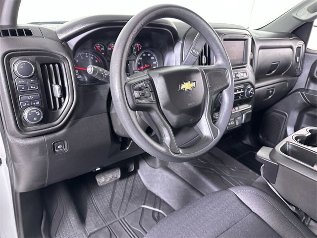 Used 2023 Chevrolet Silverado 1500 Custom image 10