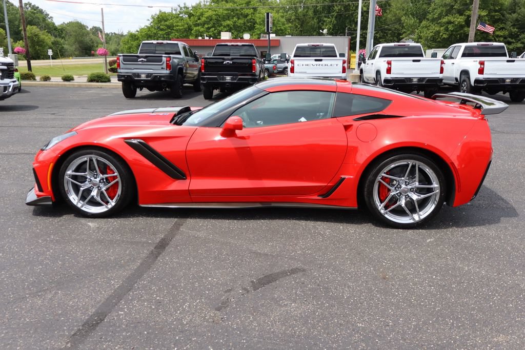 Used 2019 Chevrolet Corvette ZR1 RWD image 25