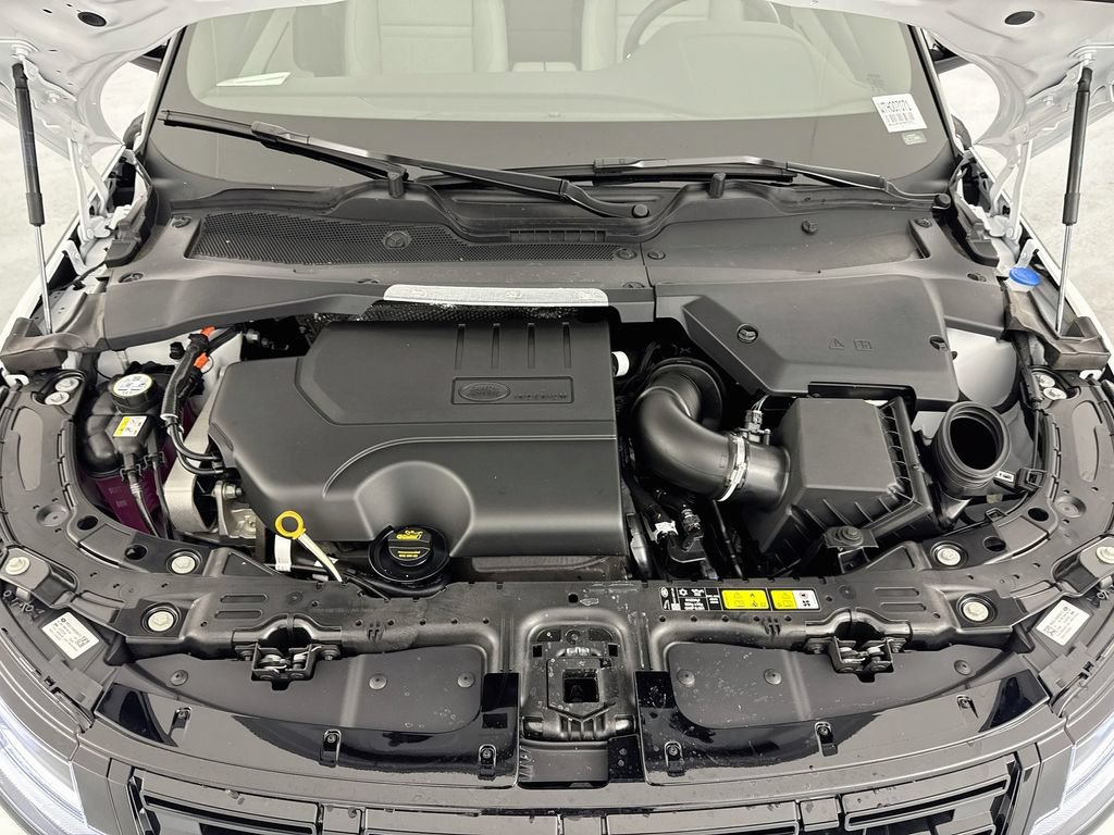 New 2026 Land Rover Range Rover Evoque S AWD/4WD image 31