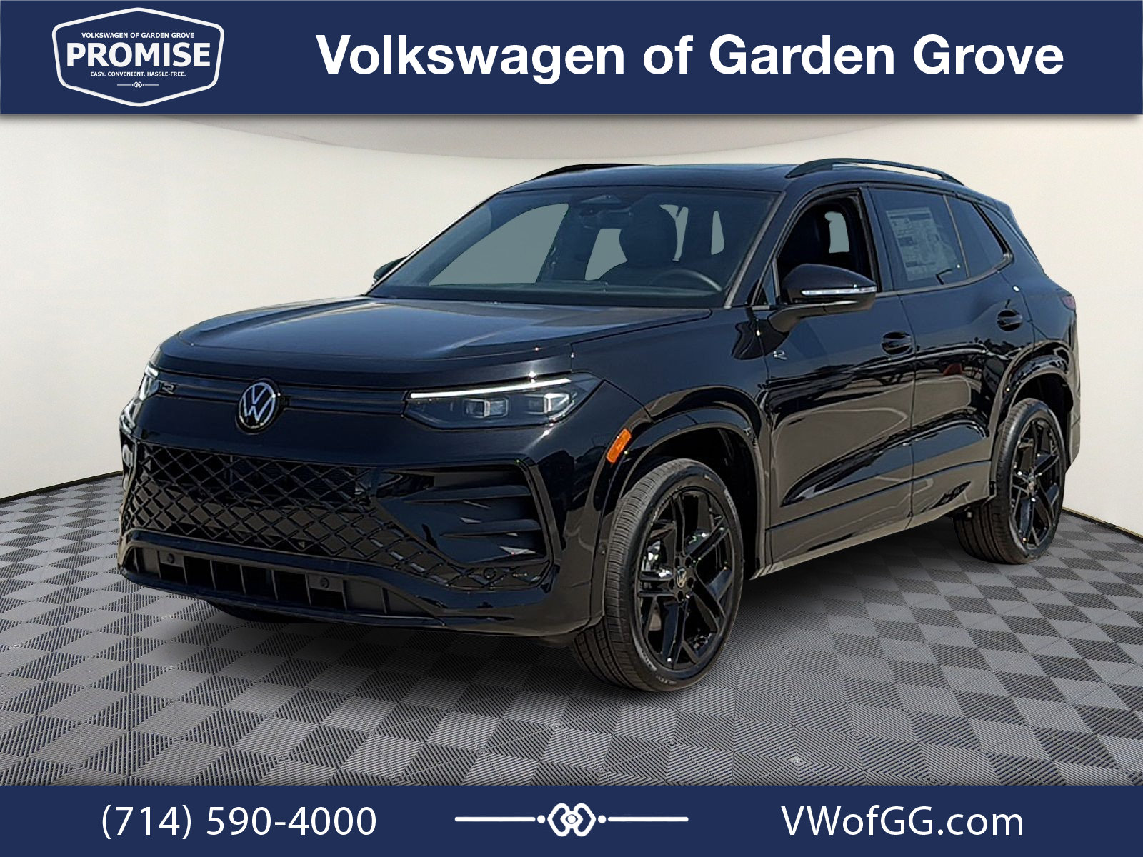 New 2026 Volkswagen Tiguan SE R-Line AWD/4WD image 4