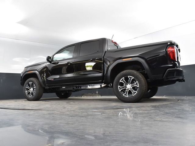 Used 2025 GMC Canyon AT4 image 43