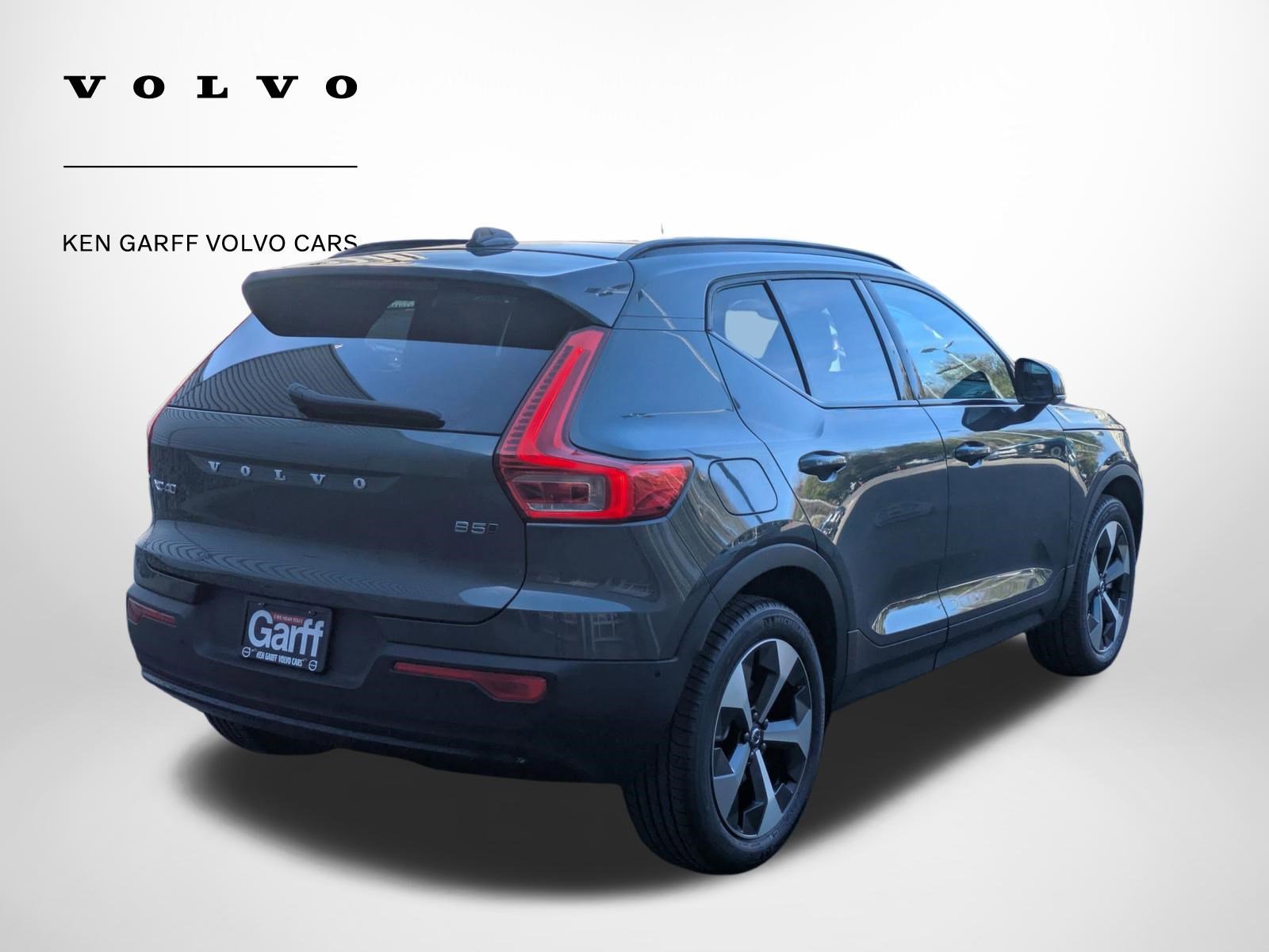 New 2026 Volvo XC40 B5 Plus w/ Climate Package image 3