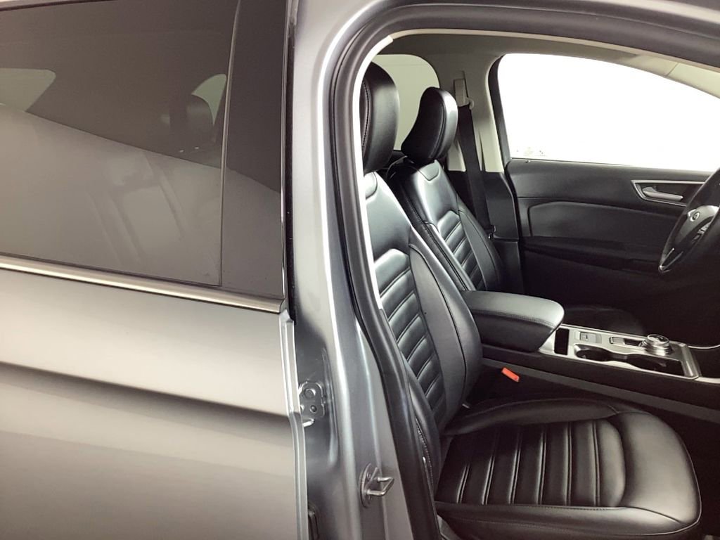 Used 2024 Ford Edge SEL image 8