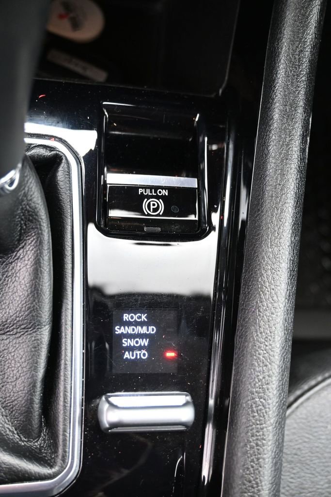 Used 2022 Jeep Compass Trailhawk image 37