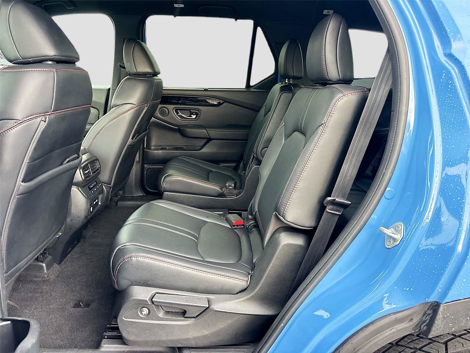 Certified 2023 Honda Pilot TrailSport image 28