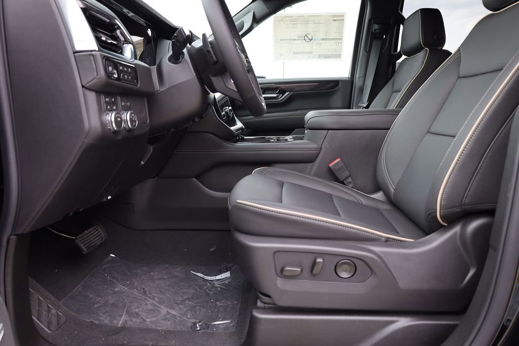New 2026 GMC Yukon Elevation image 11