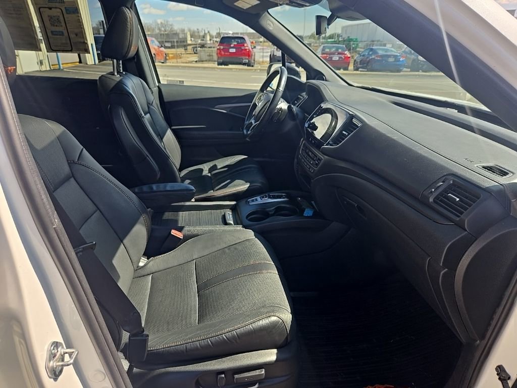 Certified 2022 Honda Pilot TrailSport image 33