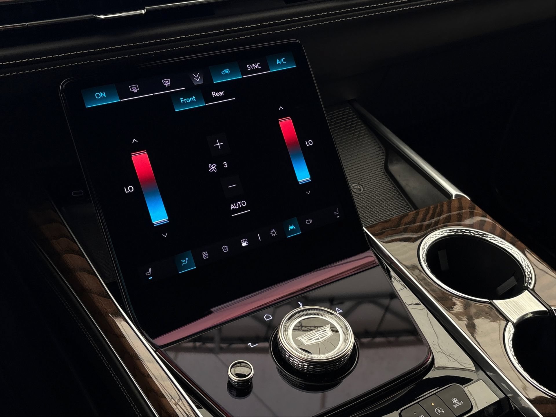 New 2025 Cadillac Escalade ESV Sport Platinum AWD/4WD image 27