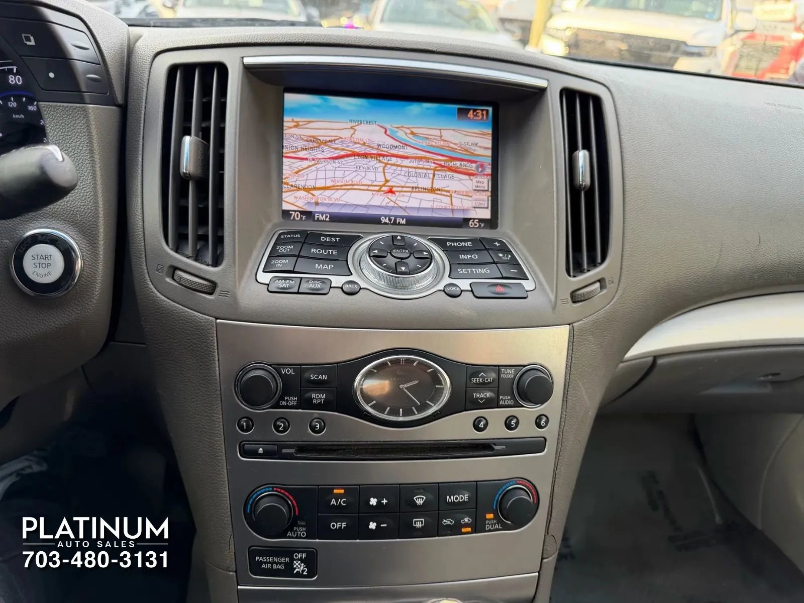 Used 2012 INFINITI G37 x Sedan w/ Premium Pkg image 8